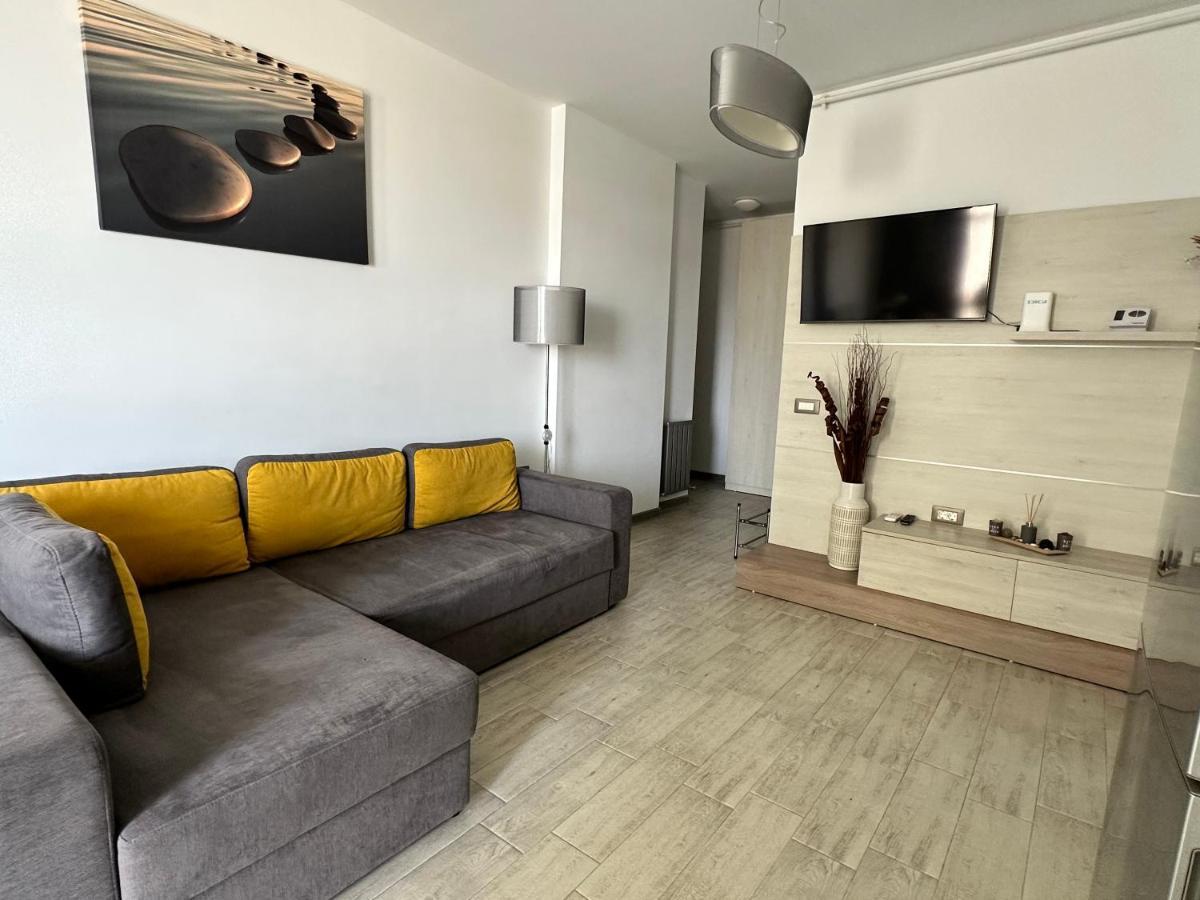 Apartamento Alfie Mamaia Nord Năvodari Exterior foto