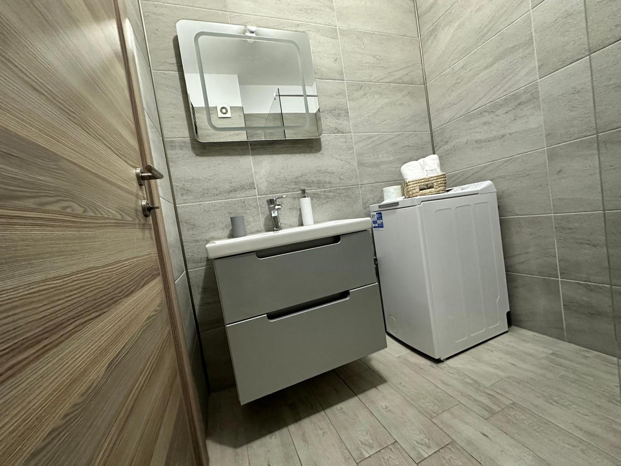 Apartamento Alfie Mamaia Nord Năvodari Exterior foto